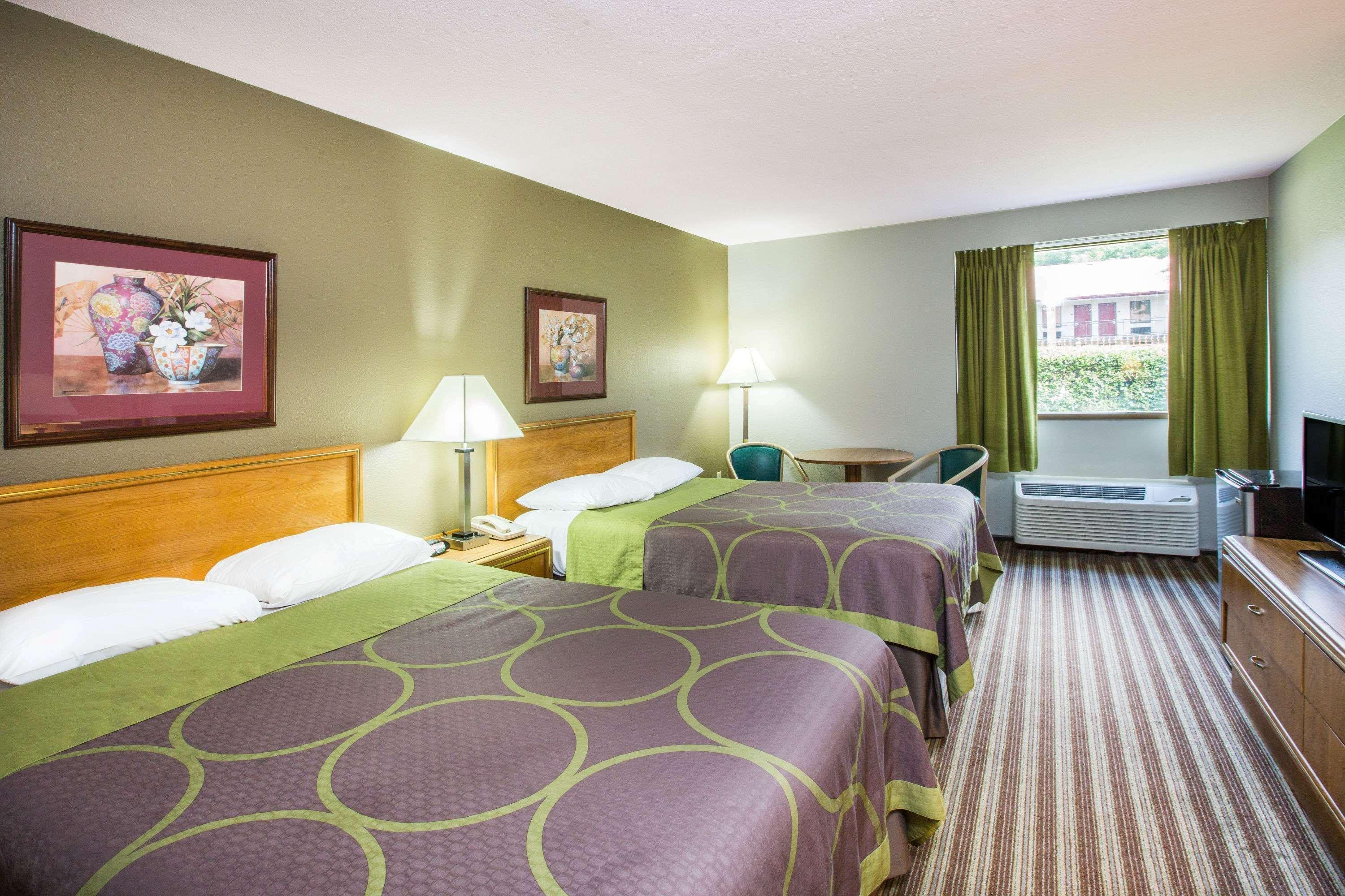 Super 8 By Wyndham Oxford Hotel Luaran gambar