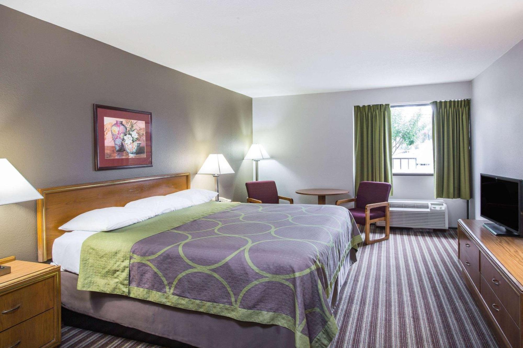 Super 8 By Wyndham Oxford Hotel Luaran gambar